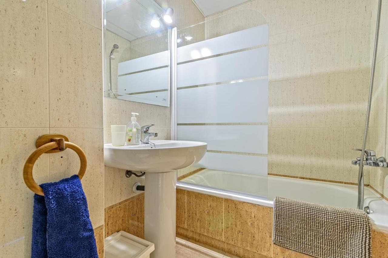 Apartamento&Piscina Cerca De Barcelona ريبوييت المظهر الخارجي الصورة